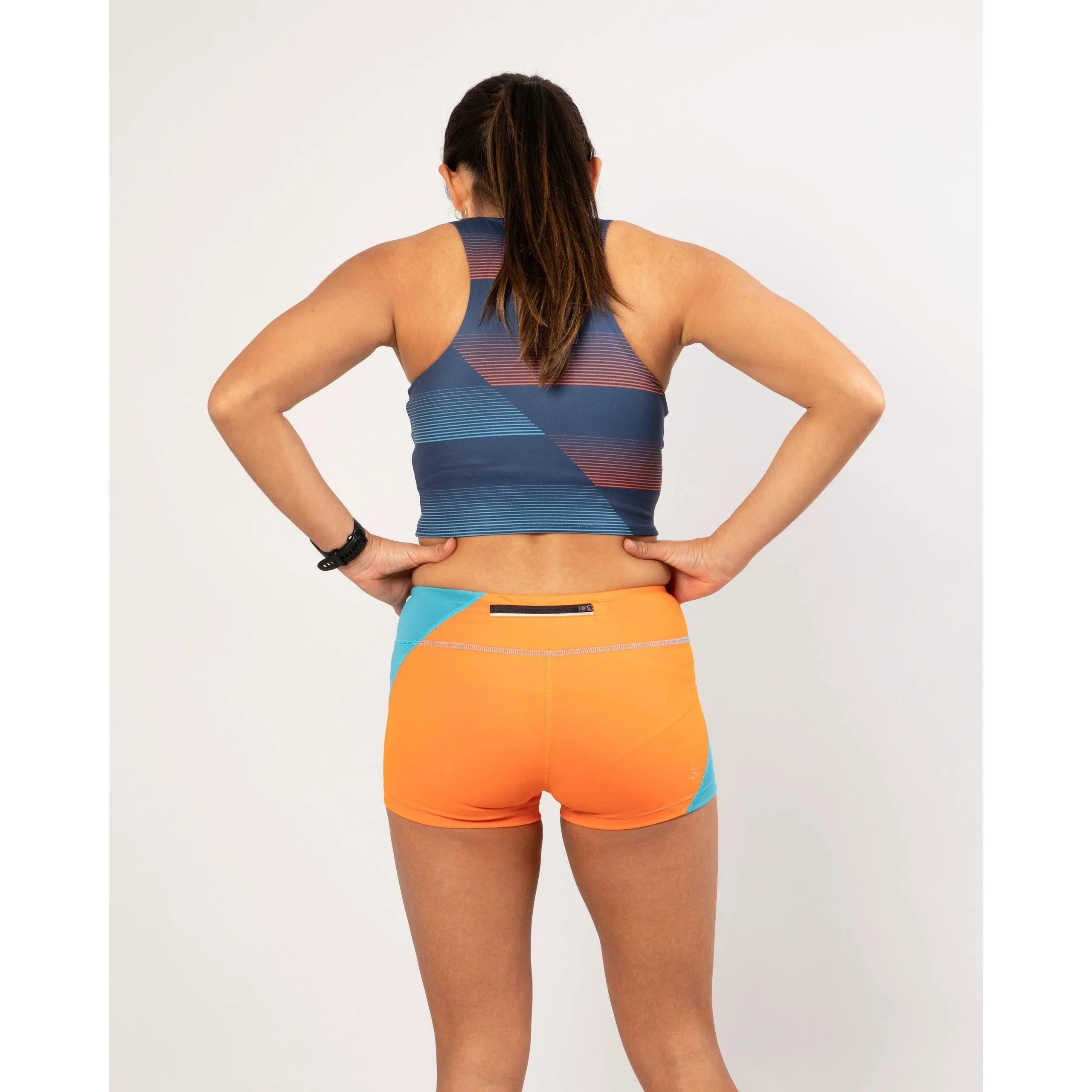 rabbit Women’s Crop Hop Built-In Pro Sports Bra