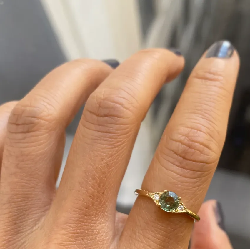 Round Green Sapphire Deco Ring