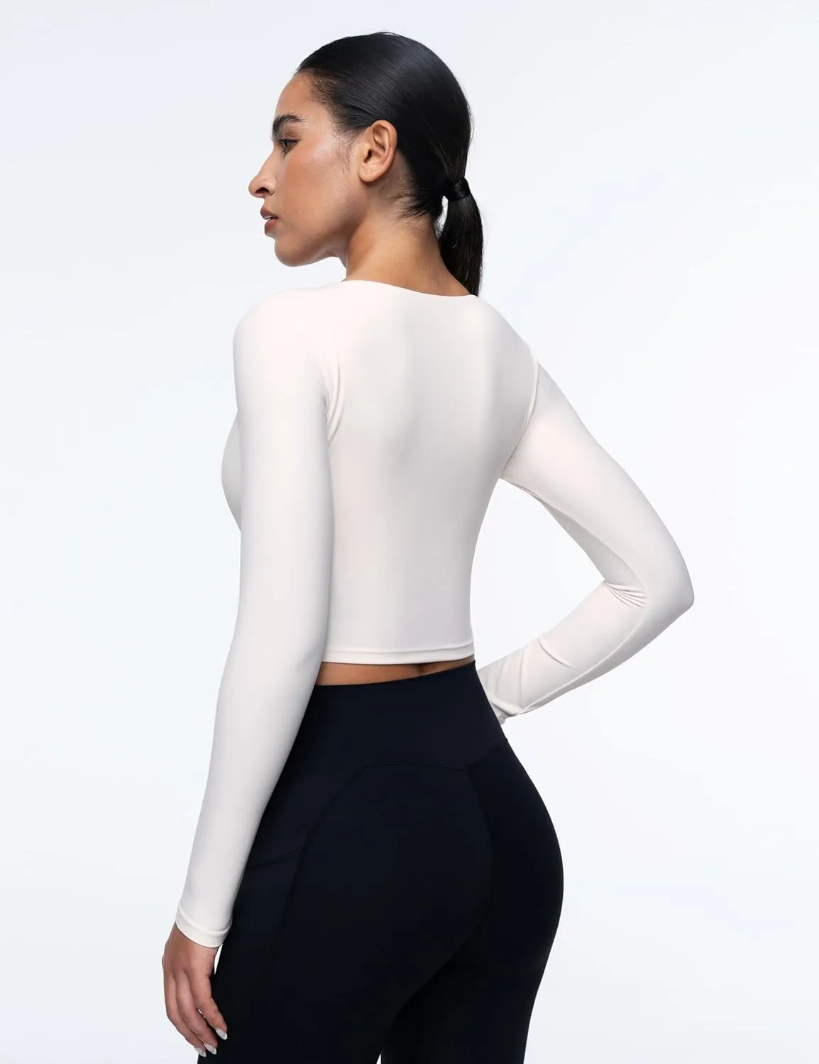 Womens Long Sleeve Shirts Workout Crop Tops Yoga Tee Built in Bra Mild Support Cream Feeling Athletic Top U-Neck